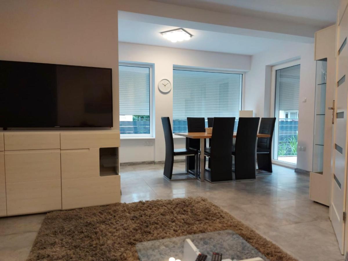 Apartament Z Duzym Tarasem Apartamento Świnoujście Exterior foto
